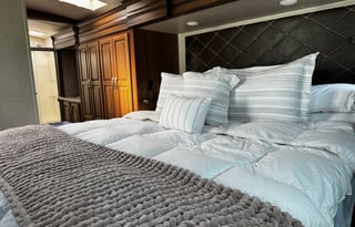 Central Coast classy, comfy camping !