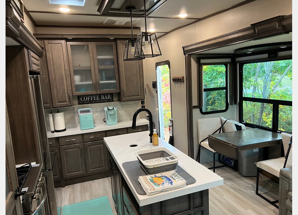 Fifth Wheel rentals in Woodbridge