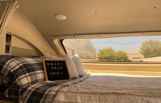 Luxury 2019 Entegra Coach Odyssey 25R