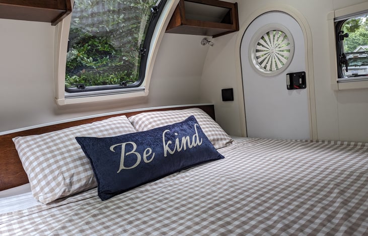 Comfy queen sized memory foam mattress with bedding included.