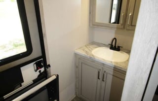 Keystone Avalanche 390DS