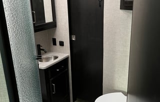 2023 Jayco Alante 29F–Fully Stocked •Easy to Drive