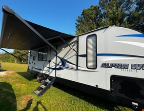Forest River RV Cherokee Alpha Wolf 27RK-L