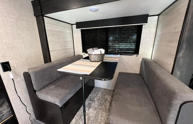 Dinette in 2022 Jayco