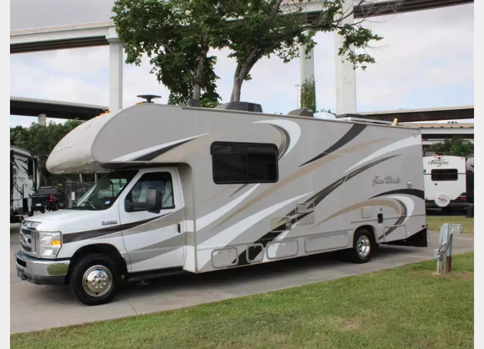 Class C Motor Home rentals in Houston