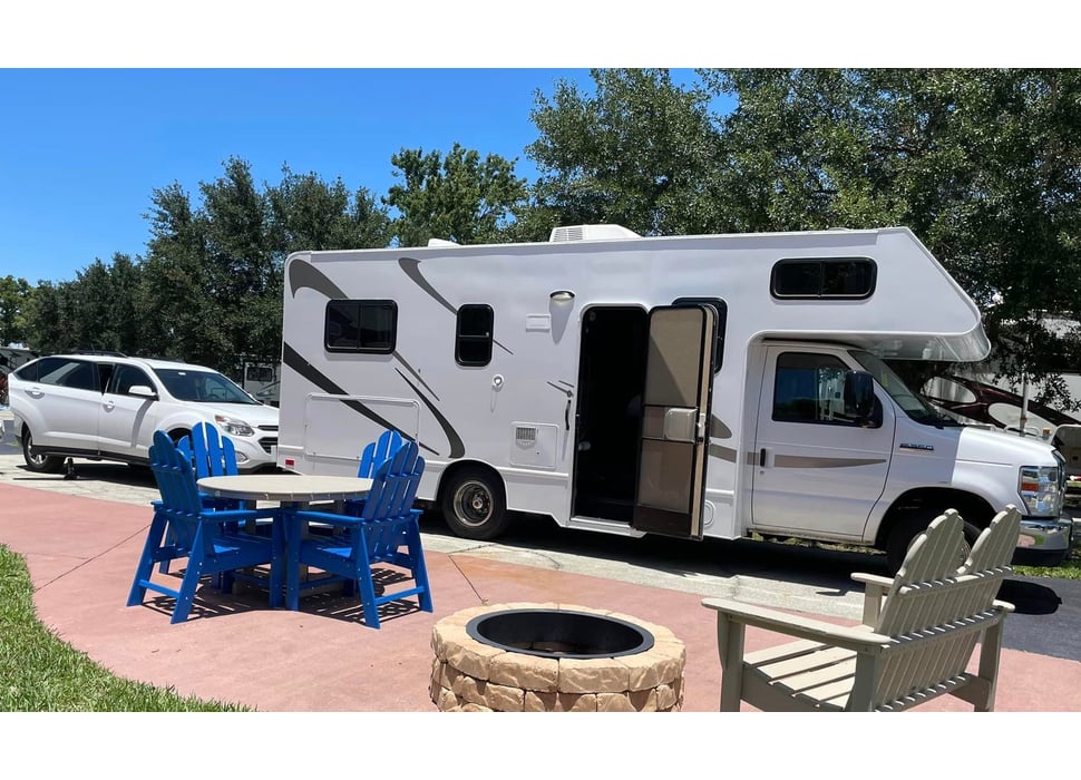 Class C Motor Home rentals in Romney