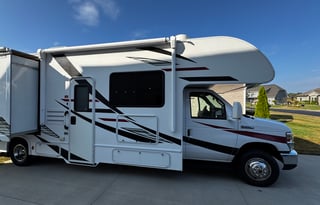 The Southern Traveler, sleeps 6, adventure ready!