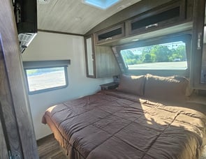 Keystone RV Cougar 34TSB