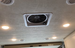 2021 Thor ACE 27.2 Motorcoach