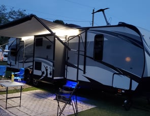 Forest River RV XLR Hyper Lite 30HDS