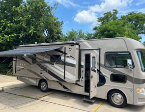 Thor Motor Coach ACE 27 1