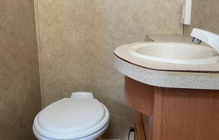 Jackpot Joe (The Vdara) Unlimited Miles SLEEPS 8 #5