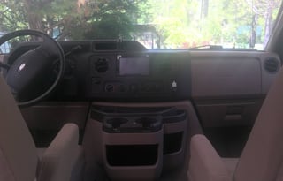 SUNSEEKER 25Ft W/ 3 SLIDES - RUSTY'S RV ADVENTURE