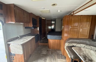 2018 Coachmen LEPRECHAUN 240FS