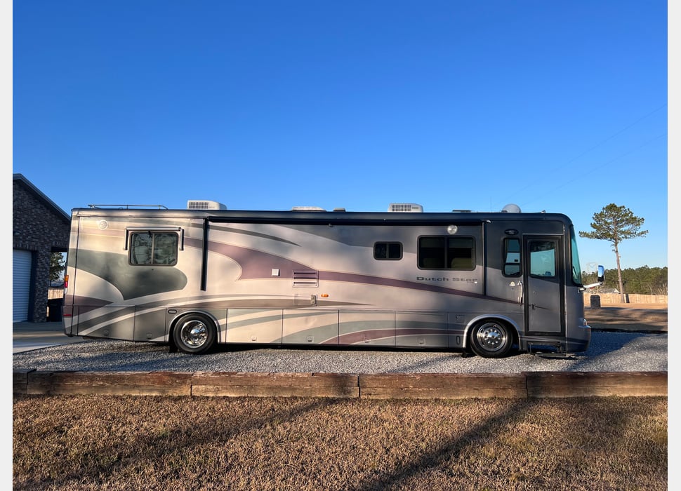 Class A Motor Home rentals in Mandeville