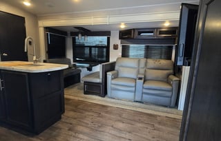 2020 Jayco Eagle HT – Spacious, Fully Equipped