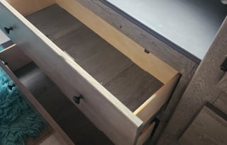 Winter Glamping? 38ft Travel Trailer w/ Arctic Pkg