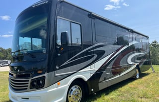 2018 Fleetwood Bounder 36D