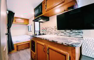 Ultra-Lite OFF-ROAD Camper | Solar | DISCOUNTED!