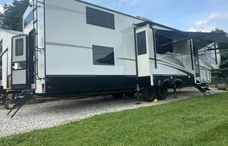 2025 Keystone RV Montana 3915TB