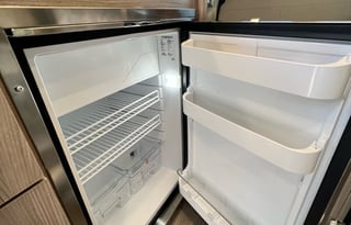 Luxury Camper Van for 6!