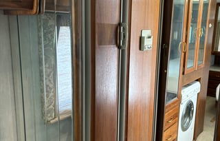 2000 National RV Tradewinds In Naples FL.