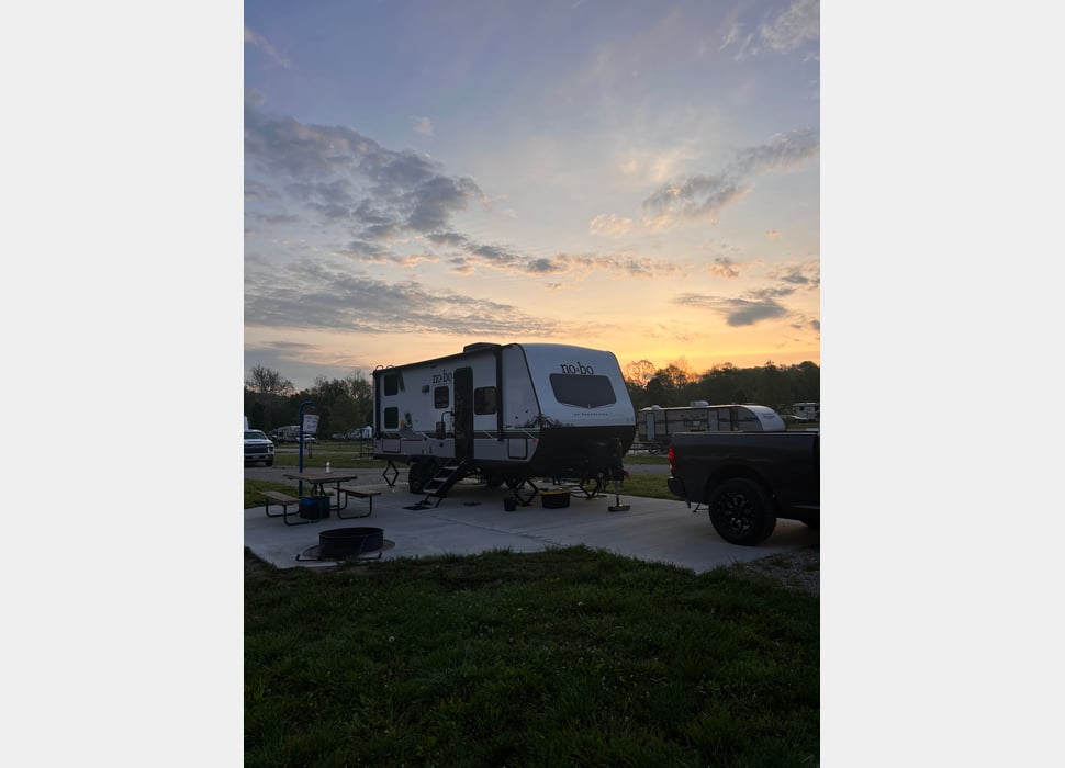 Travel Trailer rentals in Gravois Mills