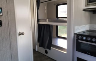 2022 Coachmen RV Pursuit 31BH Motorhome