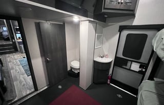 Luxury Road Warrior w/side porch!