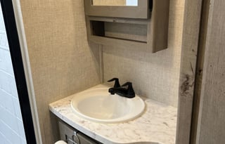 2020 Keystone Outback HAL527