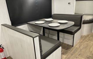 2022 Trail Runner *Essentials*Delivery*