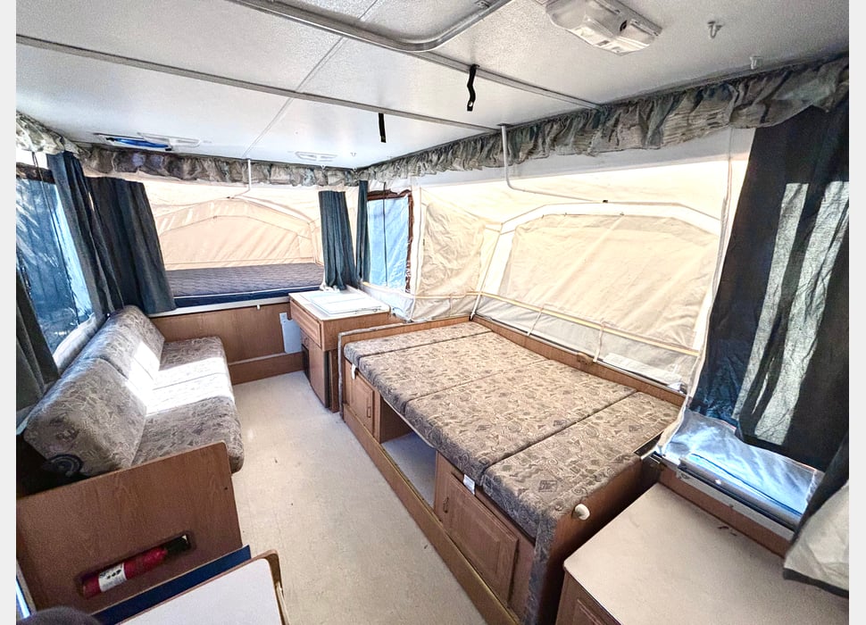 Pop-up Camper rentals in Haverhill