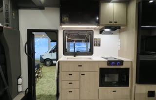 2025 Grand Design Lineage 25FW