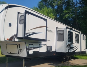 Forest River RV Sabre 38DBQ