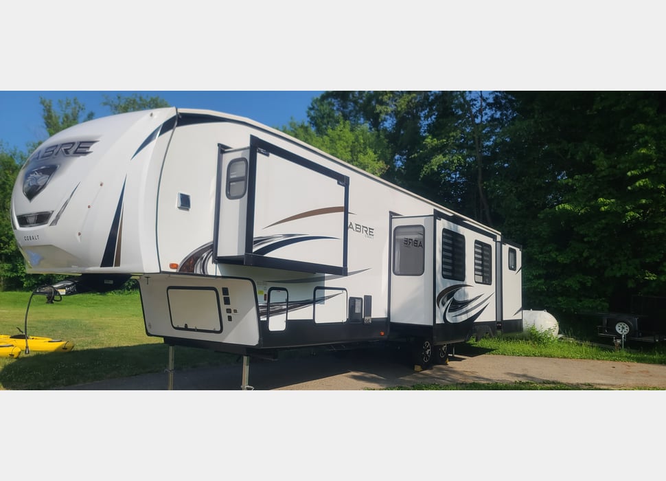 Fifth Wheel rentals in Howell