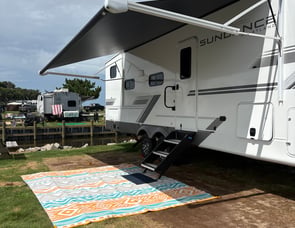 Heartland Sundance 28DB