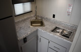 Extravagant OFF GRID toyhauler, sleeps 5!