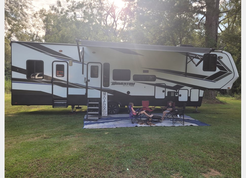 Fifth Wheel rentals in Franklinton