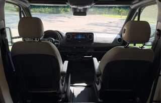 Cozy up with a View - Sprinter V6 Diesel