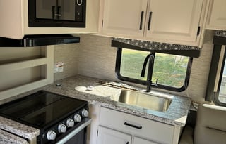 2022 Thor Motor Coach ACE 32.3