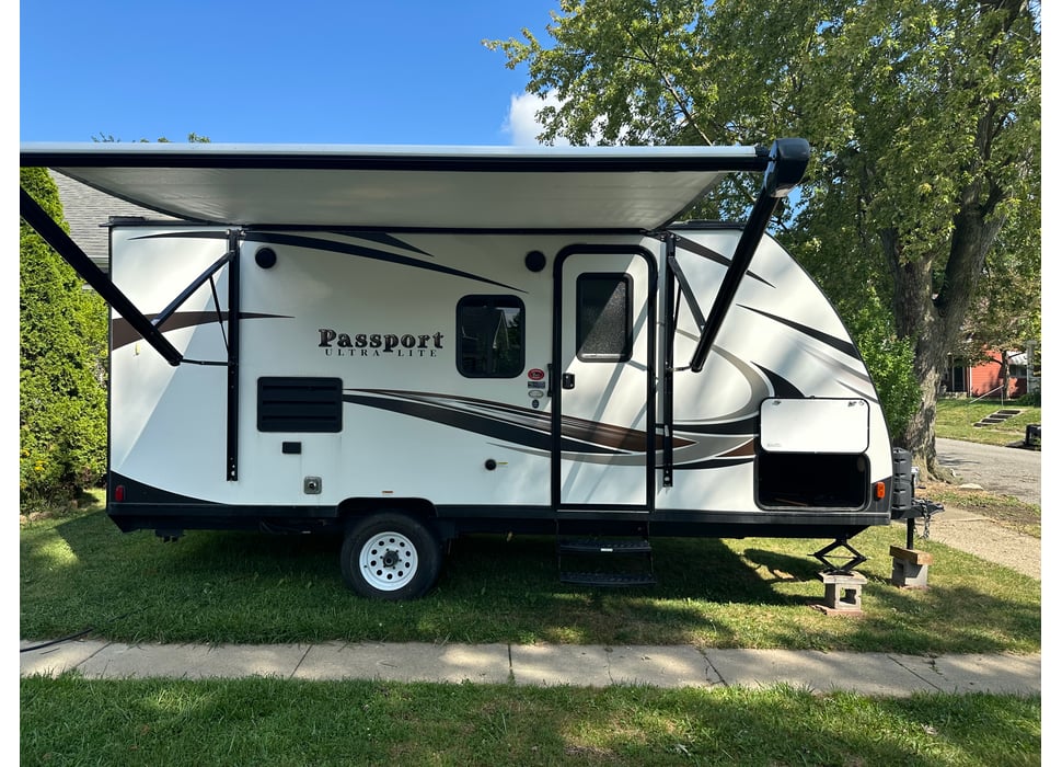 Travel Trailer rentals in Nappanee
