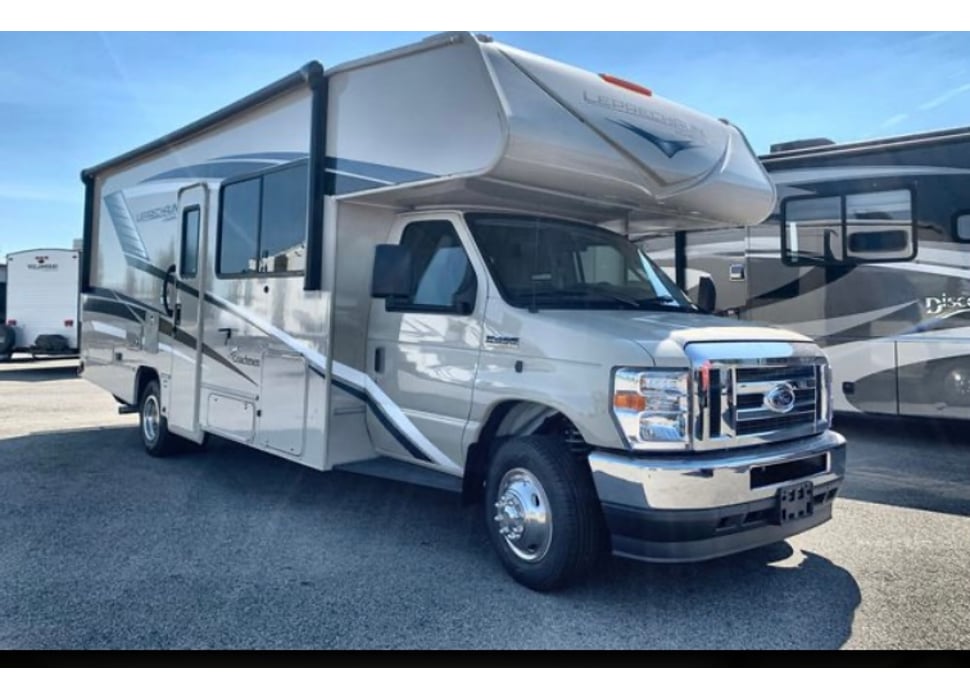 Class C Motor Home rentals in Bend