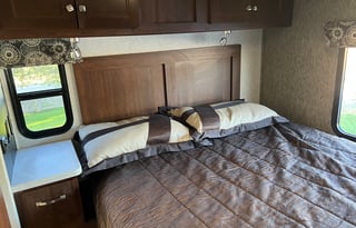 2019 Forest River RV Sunseeker 34’ - Bunkhouse