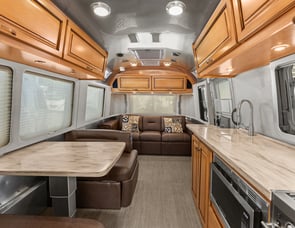 Airstream RV Classic 30RB