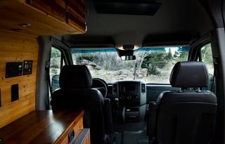 Mercedes-Benz "Iron Horse" Sprinter 2500 4X4