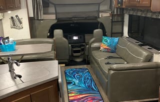 BOB-2018 Forest River RV Sunseeker 3270S Ford