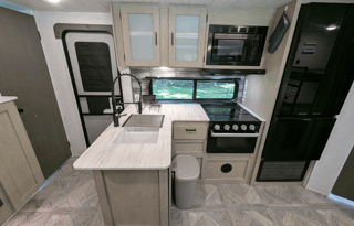 Wildwood X-Lite | Excellent Modern Bunkhouse