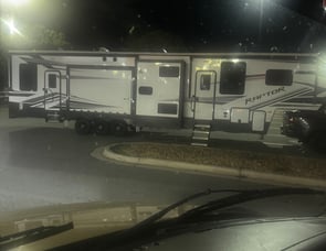 Keystone RV Raptor 429
