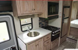 2019 Forest River RV Sunseeker 2650 -27 foot