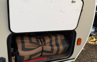 Cozy Toy Hauler | Pet Friendly | Sleeps 3
